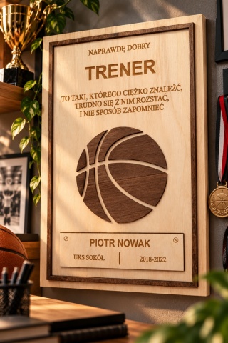 DYPLOM DLA TRENERA KOSZYKÓWKI